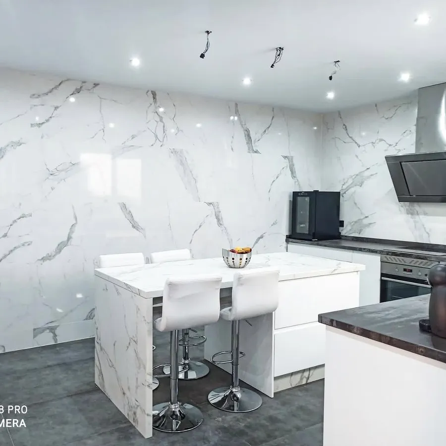 Cocina con mobiliario a medida — detalle 3
