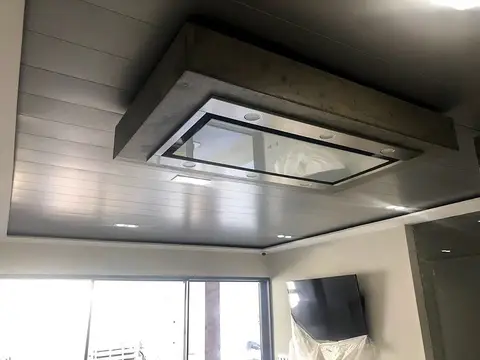 Cocina moderna de líneas puras
