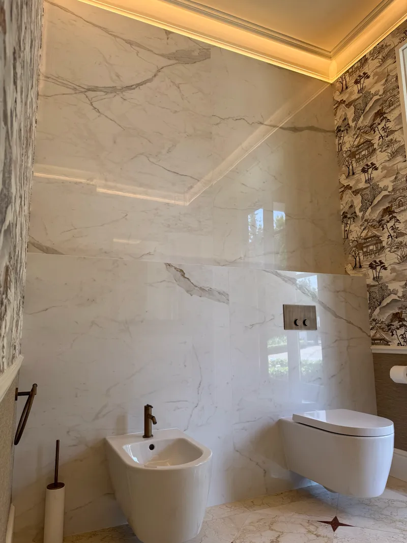 Baño de calidad — acabado final