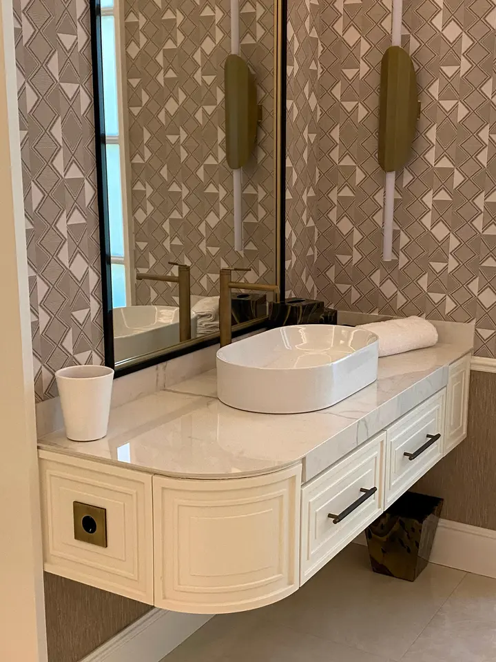 Baño de diseño y calidad — Reformas y Alta Decoración