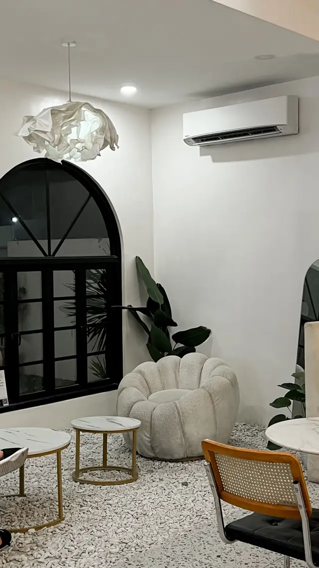 Air conditioning — Photo 3
