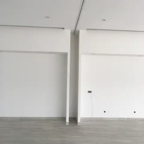 Bajo comercial en obra