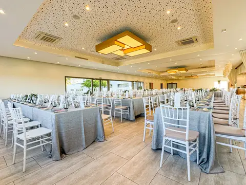 Salón Vega del Barco montado para evento